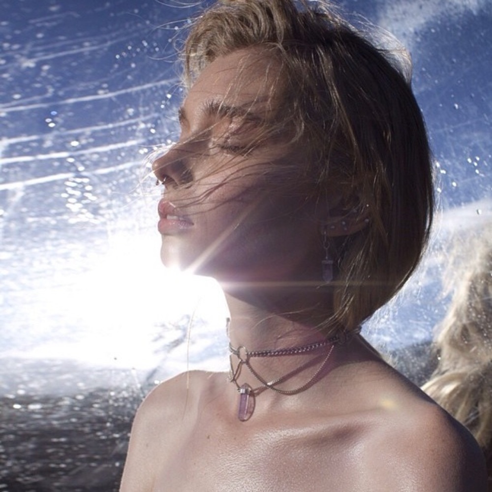 ISO!! Ella Maximillion crystal choker